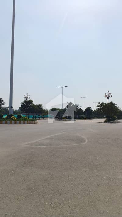 ڈریمز گارڈنز فیز 2 ڈریم گارڈنز,ڈیفینس روڈ,لاہور میں 2 کمروں کا 7 مرلہ زیریں پورشن 65.0 ہزار میں کرایہ پر دستیاب ہے۔