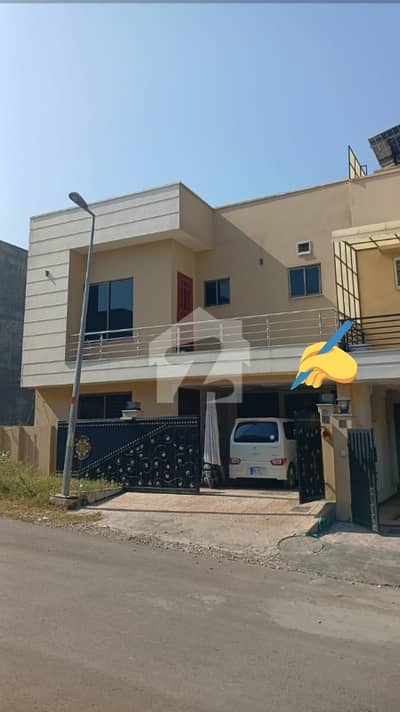 An 8-marla luxury double-unit house is available for rent in Abu Bakr Block, Bahria Town Phase 8. It features 6 rooms (across two levels), all with attached washrooms, plus a servant room. Electricity and water are available. The property is located just 5 minutes away from a school, hospital, market, playground, and park. Real estate dealers need not apply; only prospective tenants should contact. Please get in touch an hour before planning a visit. An 8-marla luxury double-unit house is available for rent in Abu Bakr Block, Bahria Town Phase 8. It features 6 rooms (across two levels), all with attached washrooms, plus a servant room. Electricity and water are available. The property is located just 5 minutes away from a school, hospital, market, playground, and park. Real estate dealers need not apply; only prospective tenants should contact. Please get in touch an hour before planning a visit.