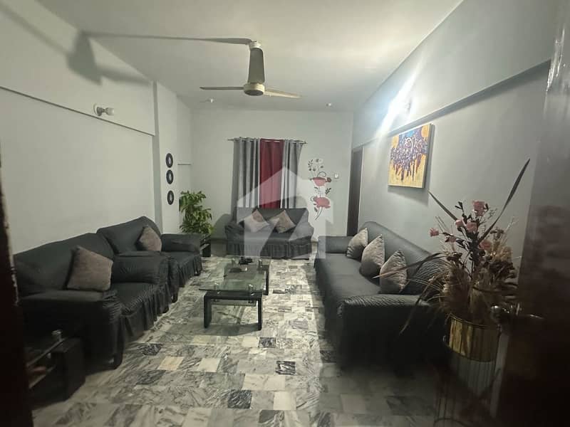 Flat For sale Main maskan chowrangi Flat For sale Main maskan chowrangi