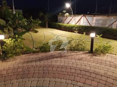 AL-JADEED GULF CLUB PLOT FOR SALE    Premium Location | Excellent Investment Opportunity    Project: Al-Jadeed Gulf Club  Plot Size: 200 Sq. Yards  Facing: West Open  Location: Back Side Park Facing   Demand: 1 Crore 20 Lac (120 Lac)