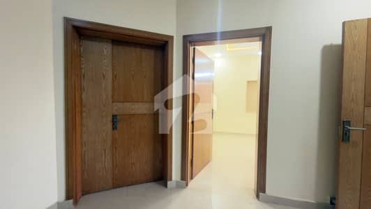 7 MARLA BRAND NEW HOUSE FOR RENT