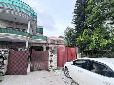 A Stunning House Is Up For Grabs In G-9/4 Islamabad