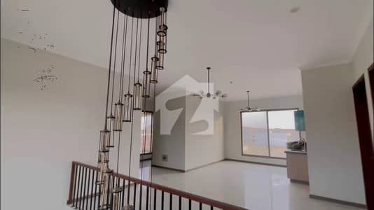 272sq yd Ready to Move Villa in Precinct-1 0.5km from main entrance. A-One Construction Standard 5Bed Drawing Dining Lounge