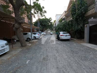 Ready To Buy A Prime Location House In Gulshan-e-Iqbal - Block 10-A Karachi