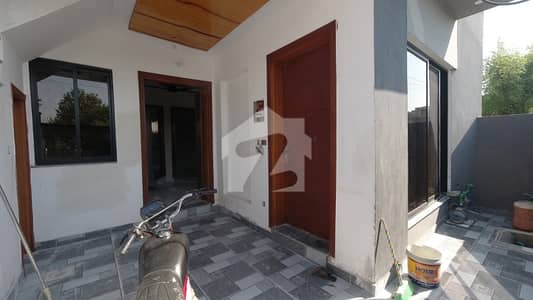 Prominently-Located Prime Location House Available In I-14/4 For sale Prominently-Located Prime Location House Available In I-14/4 For sale