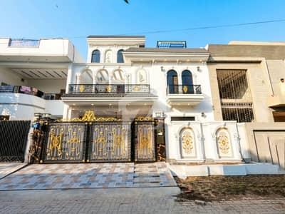 Marghzar Officers Colony House Sized 10 Marla For sale Marghzar Officers Colony House Sized 10 Marla For sale