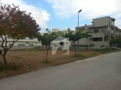 1 Kanal Residential Plot Available For Sale In G. 15/1 Islamabad