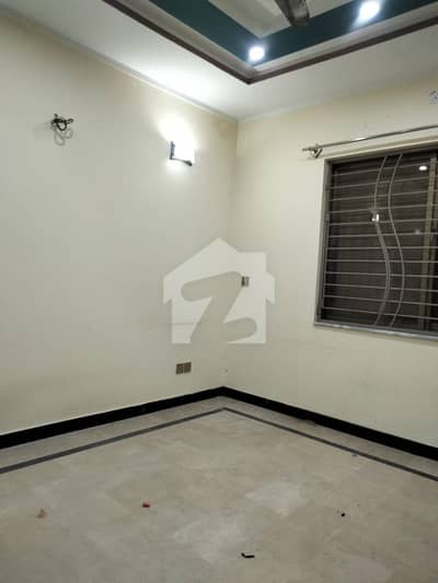 10 Marla Ground Portion For Rent In Multi Garden B17