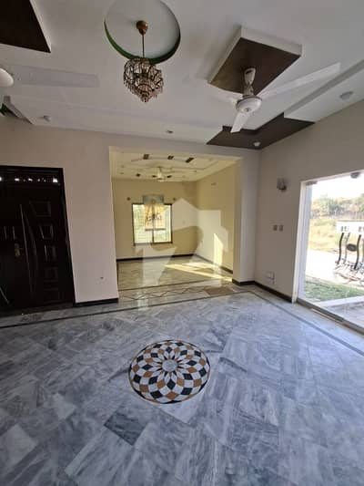 A Great Choice For A Corner 5 Marla House Available In PECHS - Block K A Great Choice For A Corner 5 Marla House Available In PECHS - Block K