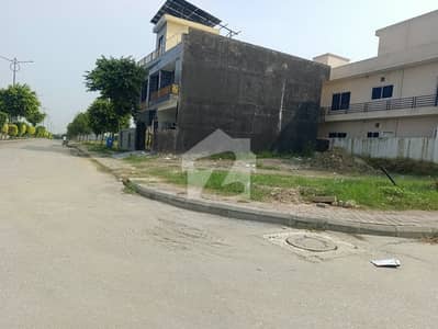 Topcity-1 10 Marla plot for Sale near to park Topcity-1 10 Marla plot for Sale near to park