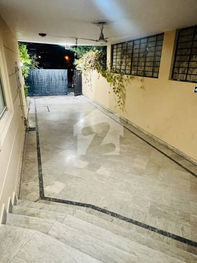 E-11 Kanal Ground Portion Having 3 Bedrooms Attached Washrooms DD TvL SQ Separate Meters Separate Gate Rent Demand 1.80 Lac