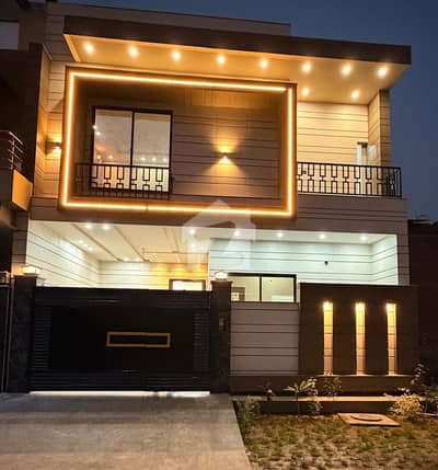 5 Marla Brand New Luxury House For Sale In Eden Orchard Sarghodha Road Faisalabad