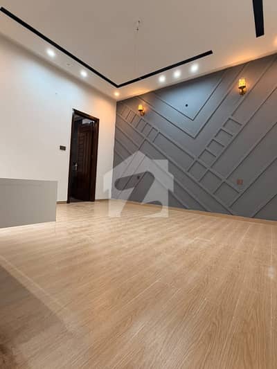 Brand New Vip Luxury Designer House