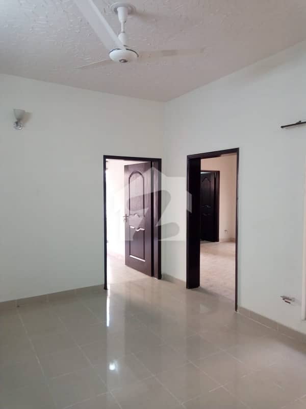 5 Marla Family Apartments Are Available For Rent 5 Marla Family Apartments Are Available For Rent