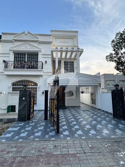 10 Marla Residential House For Sale In Talha Block, Nearby Commercail Market, School, Mosuqe and Health Car Canter