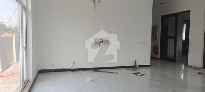 ڈی ایچ اے فیز 7 ڈی ایچ اے ڈیفینس,لاہور میں 5 کمروں کا 1 کنال مکان 3.3 لاکھ میں کرایہ پر دستیاب ہے۔ ڈی ایچ اے فیز 7 ڈی ایچ اے ڈیفینس,لاہور میں 5 کمروں کا 1 کنال مکان 3.3 لاکھ میں کرایہ پر دستیاب ہے۔