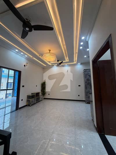 5 Marla Beautiful Slightly Used House For Sale In Parkview City Lahore.