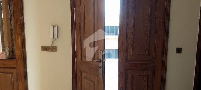 Etihad Town Phase 1 5 Marla House Available For Sale