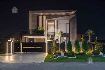 1 KANAL ULTRA MODREN HOUSE AVAILABLE FOR SALE AT VERY PRIME LOCATION