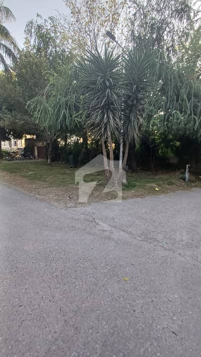 Prime Corner Plot| Sale in F-8 | 2.5 Kanal |Murree & Margalla Facing