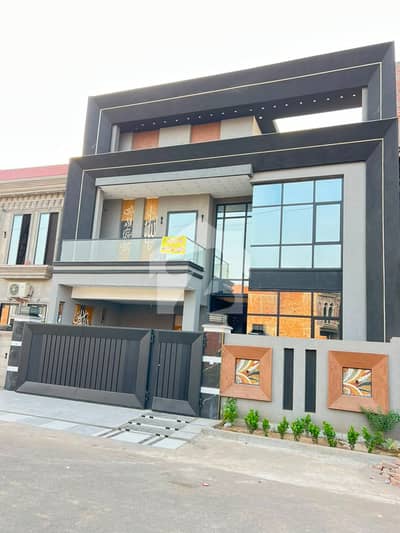 10 Marla New Double Story Brand House 80 Feet Road Shaheen Vills Phase 2 For Sale