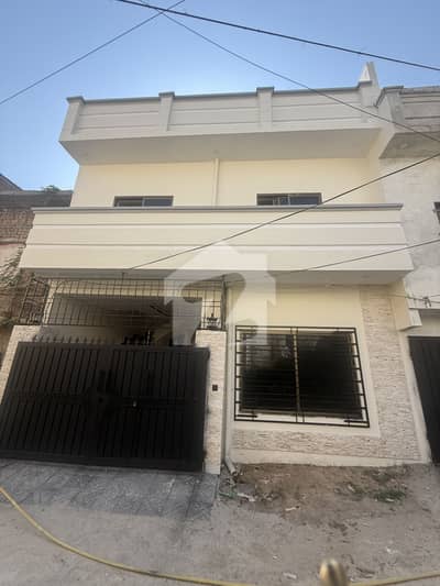 گلشن آباد راولپنڈی میں 4 کمروں کا 4 مرلہ مکان 1.25 کروڑ میں برائے فروخت۔