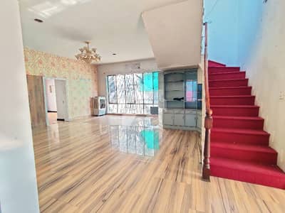 1 Kanal Single Story House Available For Sale In DHA Phase 2, Block-Q, Lahore 1 Kanal Single Story House Available For Sale In DHA Phase 2, Block-Q, Lahore