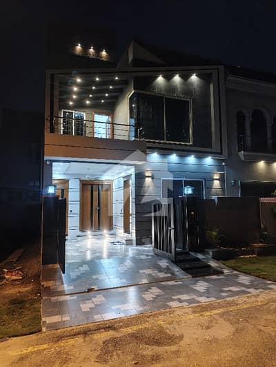 C Block Hot Block Hot Location House For Sale