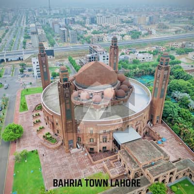 بحریہ ٹاؤن - طلحہ بلاک بحریہ ٹاؤن سیکٹر ای,بحریہ ٹاؤن,لاہور میں 5 مرلہ کمرشل پلاٹ 3.15 کروڑ میں برائے فروخت۔
