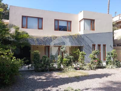 BEAUTIFUL BUNGALOW FOR RENT NEAR TIPU SULTAN ROAD. BEAUTIFUL BUNGALOW FOR RENT NEAR TIPU SULTAN ROAD.