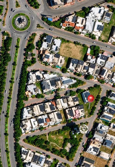 18 Marla Corner Park Face Plot Phase 7