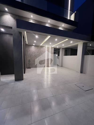1 KANAL HOUSE FOR SALE Dha Phase 6