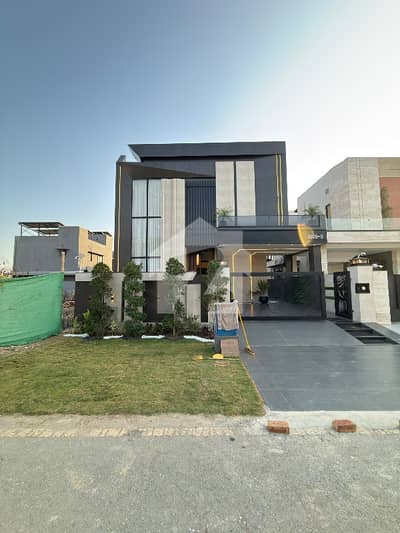 10 Marla Modern House for Sale in DHA Phase 7, U Block, Lahorr