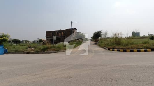 Centrally Located Commercial Plot For Sale In Airport Green Garden Available