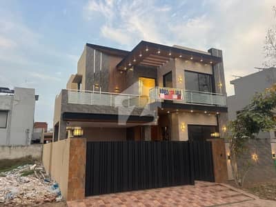 10 Marla Brand New House For Sale Available