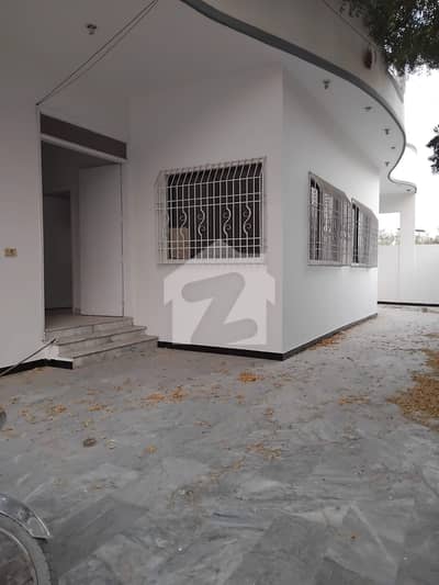 400 SAYRDS SINGLE STORY HOUSE WEST OPEN AVAILABLE FOR SALE