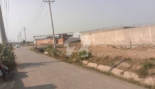 9 kanal haveli on rent few steps from 200 LDA City road near Ferozepur road gajjumate Lahore