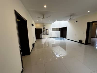 Luxury 4-Bedroom Upper Portion for Rent F-6 Islamabad