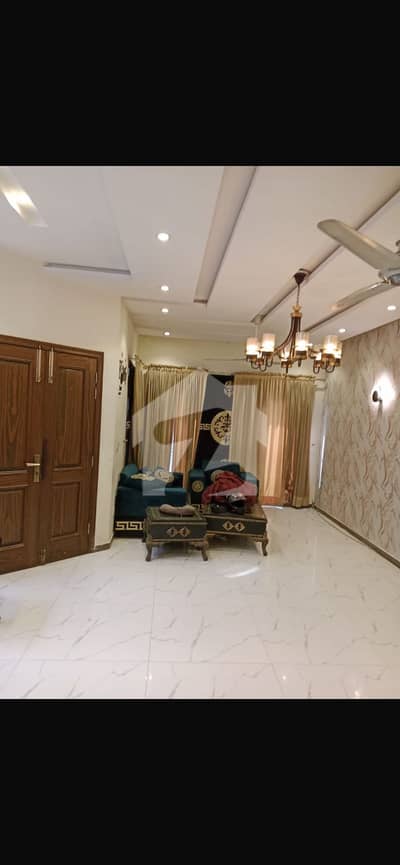ڈی ایچ اے 9 ٹاؤن ڈیفنس (ڈی ایچ اے),لاہور میں 3 کمروں کا 5 مرلہ مکان 1.65 لاکھ میں کرایہ پر دستیاب ہے۔ ڈی ایچ اے 9 ٹاؤن ڈیفنس (ڈی ایچ اے),لاہور میں 3 کمروں کا 5 مرلہ مکان 1.65 لاکھ میں کرایہ پر دستیاب ہے۔