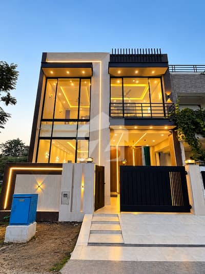 Ultra-Modern Luxury House With Premium Park-Facing Location | DHA 9 Town