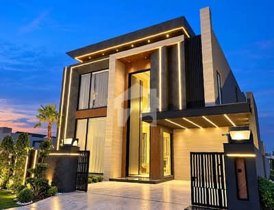 Luxury 10 Marla House For Sale In Top City