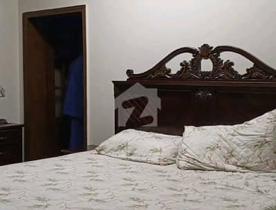 Prime Location 1 Kanal House Situated In Allama Iqbal Town - Karim Block For Sale