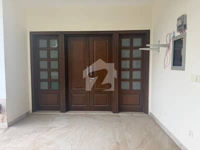 1.5 Kanal Double Store House For Rent In Gulberg V