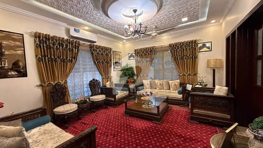 ڈی ایچ اے ڈیفینس فیز 1 ڈی ایچ اے ڈیفینس,اسلام آباد میں 6 کمروں کا 1 کنال مکان 8.9 کروڑ میں برائے فروخت۔ ڈی ایچ اے ڈیفینس فیز 1 ڈی ایچ اے ڈیفینس,اسلام آباد میں 6 کمروں کا 1 کنال مکان 8.9 کروڑ میں برائے فروخت۔