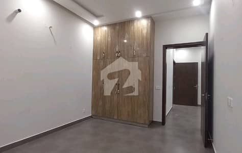 Ideal Prime Location 1 Kanal House Available In DHA Phase 3, Lahore