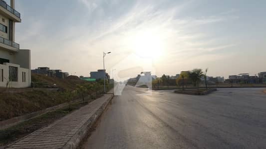 بحریہ ٹاؤن فیز 8 ۔ بلاک ایم بحریہ ٹاؤن فیز 8,بحریہ ٹاؤن راولپنڈی,راولپنڈی میں 5 مرلہ رہائشی پلاٹ 85.0 لاکھ میں برائے فروخت۔ بحریہ ٹاؤن فیز 8 ۔ بلاک ایم بحریہ ٹاؤن فیز 8,بحریہ ٹاؤن راولپنڈی,راولپنڈی میں 5 مرلہ رہائشی پلاٹ 85.0 لاکھ میں برائے فروخت۔