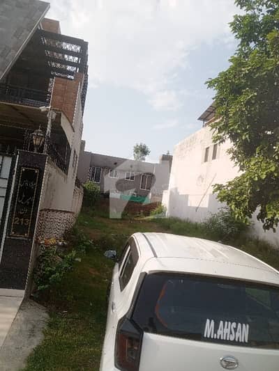 paragon city Barki road 12 Marla plot for sale mean road 100 ft near park comm masjid school with gass