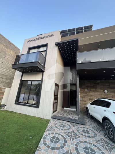 400Yards Beautiful House