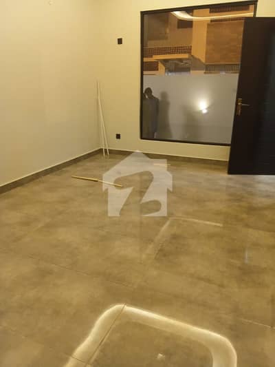 BEAUTIFUL 300SQ YD ONE UNIT BANGLOW IN CALLACHI SOCIETY