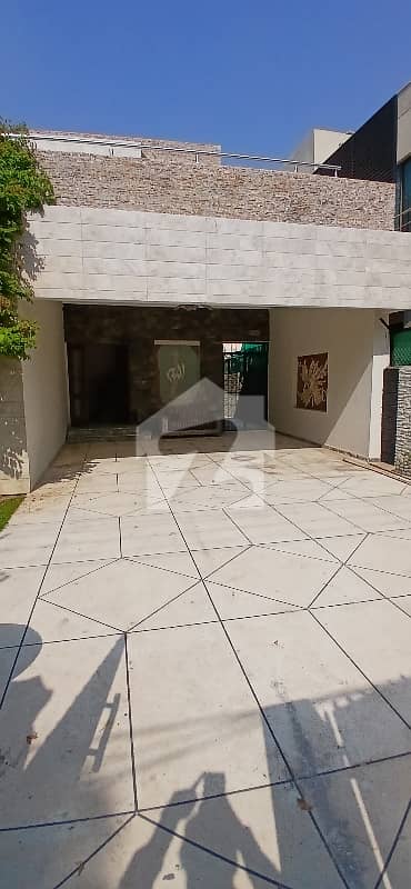 1 Kanal House For Sale In DHA Phase - 3 Z Block